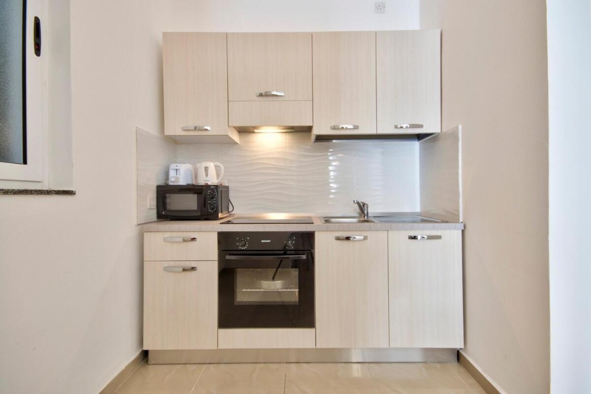 Urbanstays - Gzira 1 Bedroom Apartments By Shortletsmalta Esterno foto